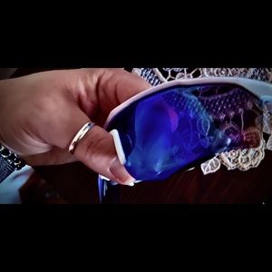 NWOT Youth Rawlings mirrored sunglasses